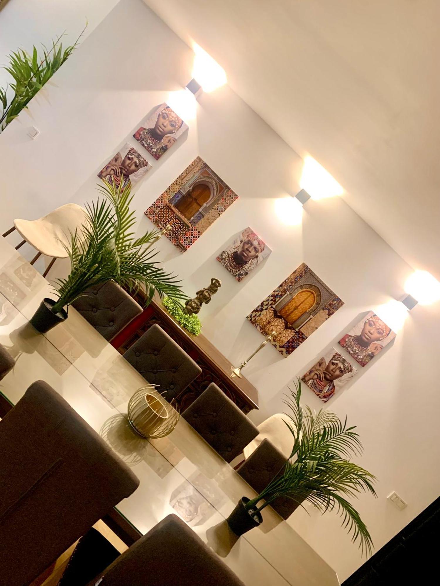 רוקאוטס דה מר Amplia Vivienda New Para12 Pers A 4 Min Caminando De Playa Con Terraza, Piscina Com, Wifi, Ventiladores De Techo, Lavavajillas מראה חיצוני תמונה